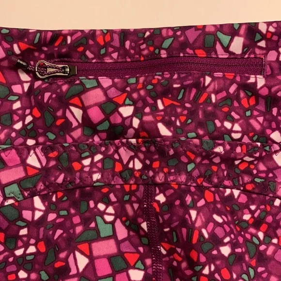 Lululemon Crop (Size:4) - Picture 5 of 8